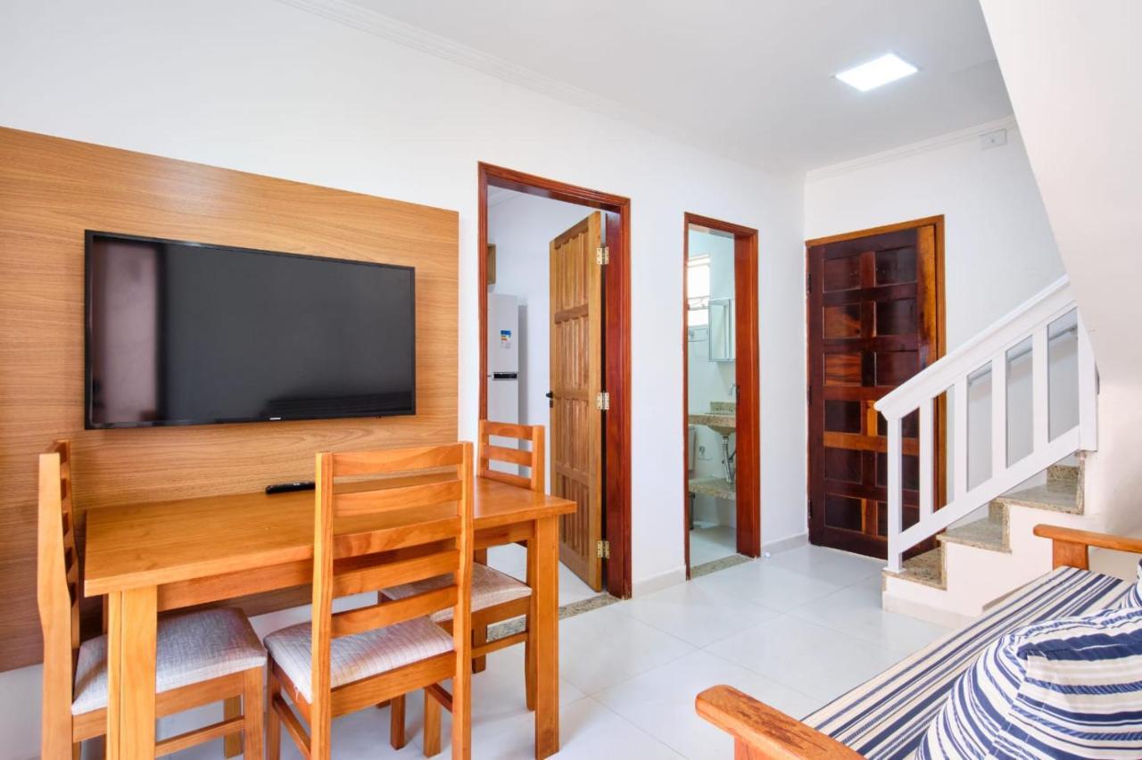 Agua Viva: Beachside Retreat With Ac & Bbq Apartment Ubatuba