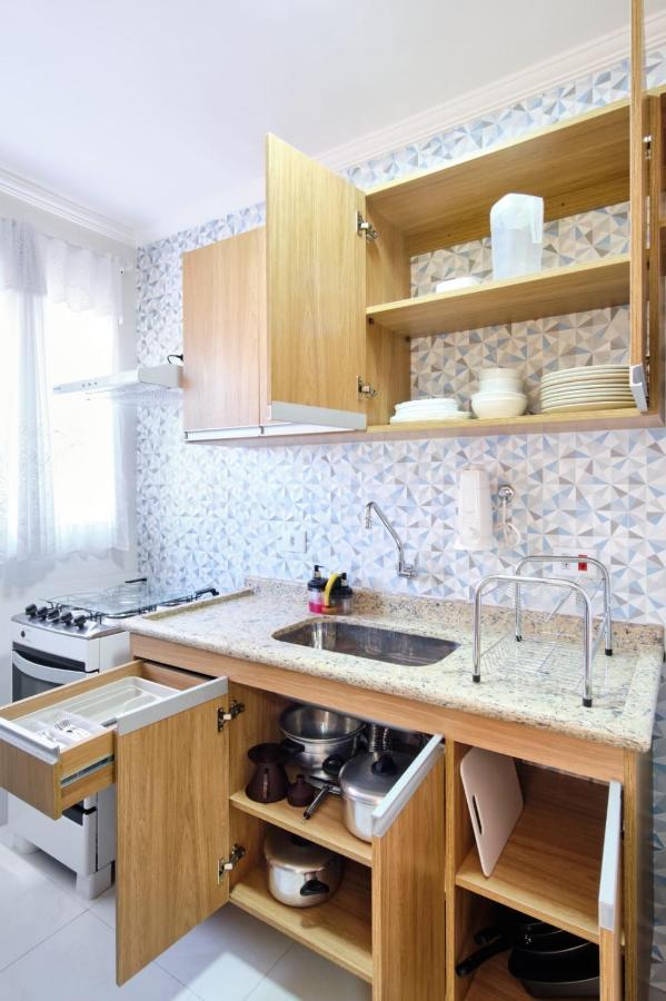 Com 02 Dormitórios Bem Equipado Com Ar Condicionado - 100 Metros Da Apartamento Ubatuba